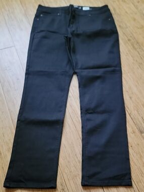 Mens Straight-Leg Jeans